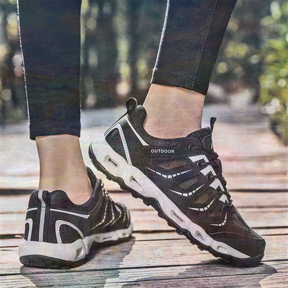 Sumer Round Tip Silver Sneaker - Travel Accessories Shops recension och pris